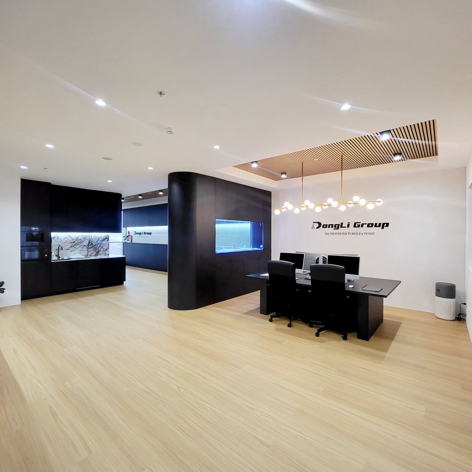 DongLi Group office reception