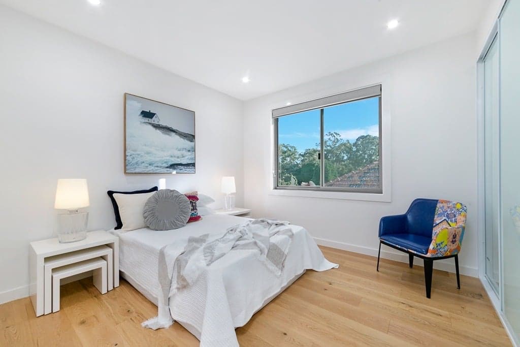 Park Rd exterior view