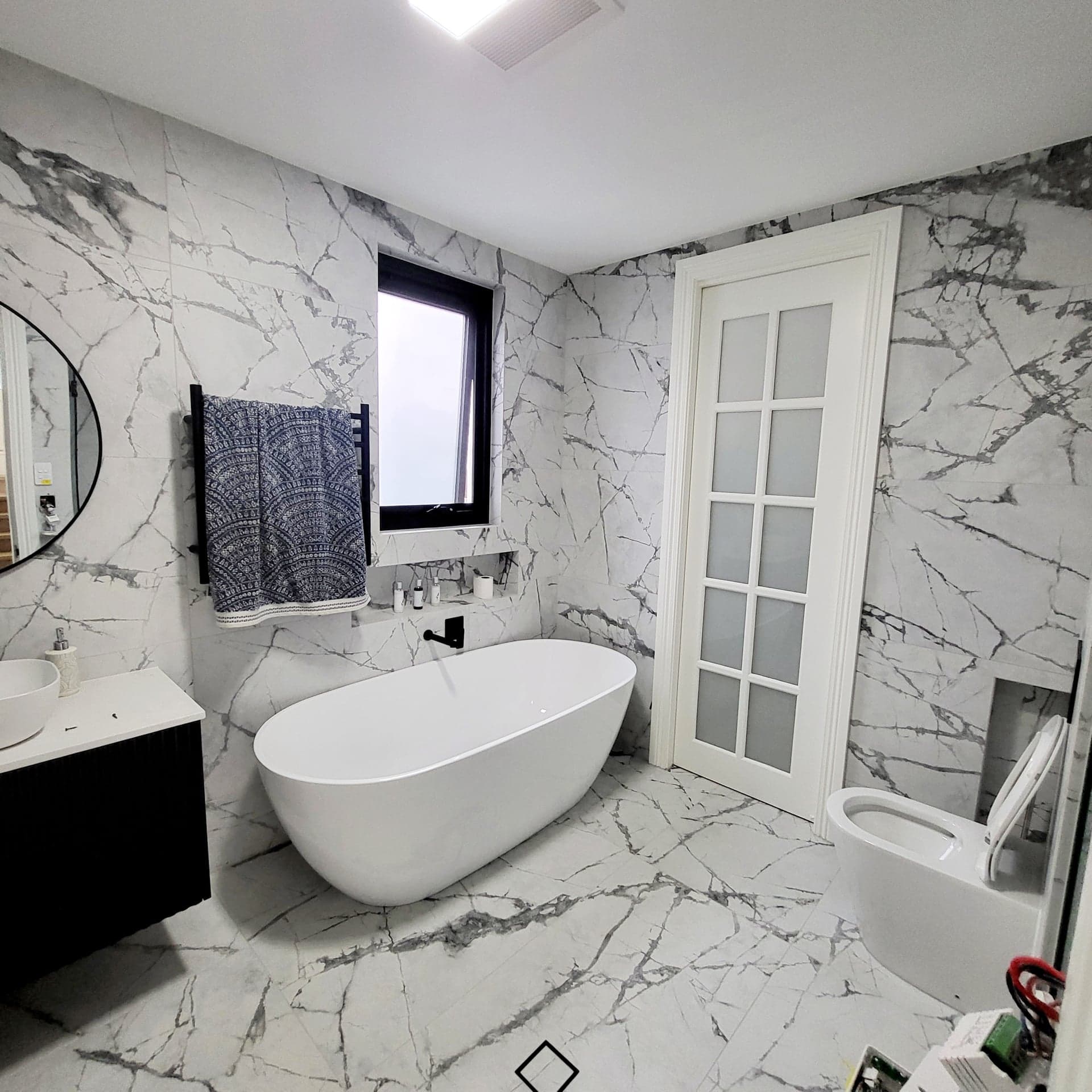 Seaforth Ave living space